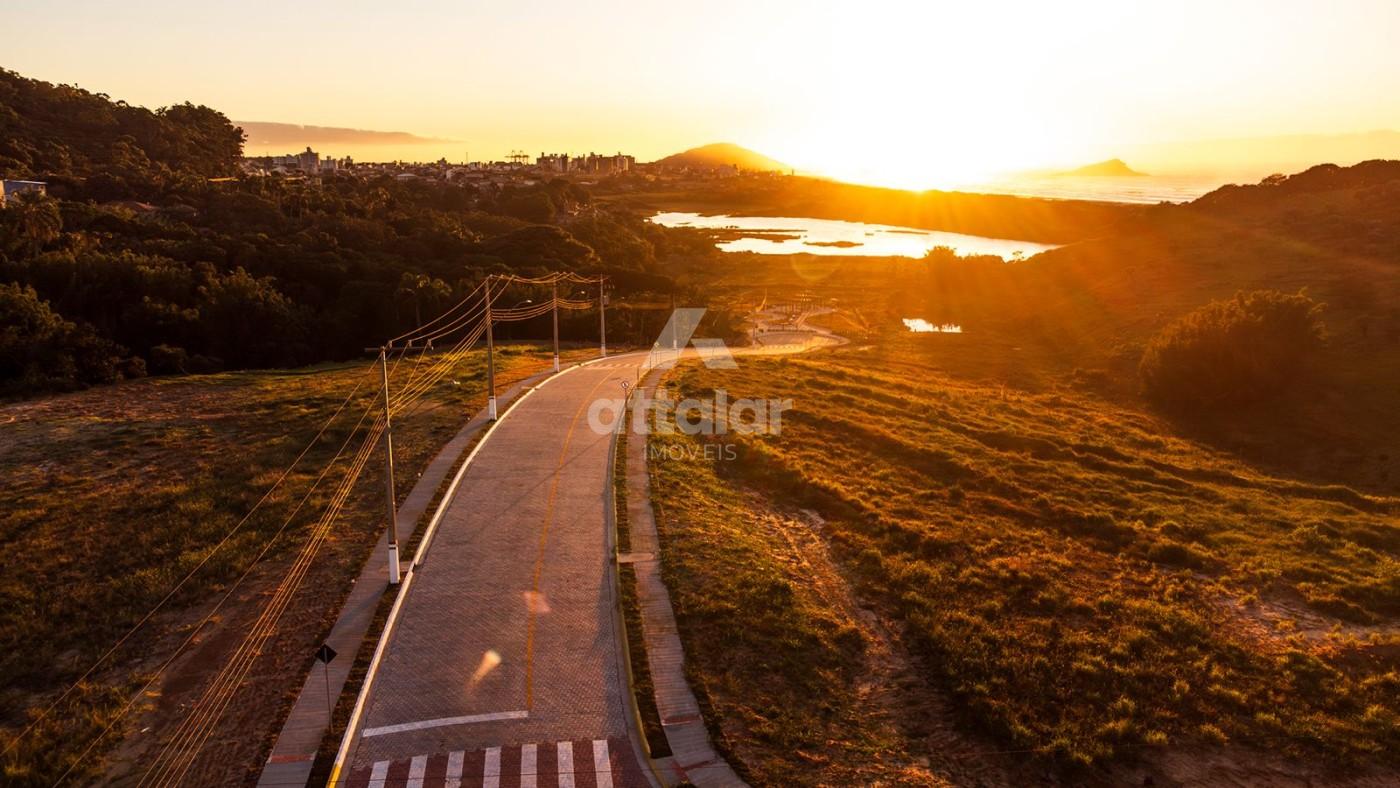 ACESSO PARA PRA�A P�BLICA